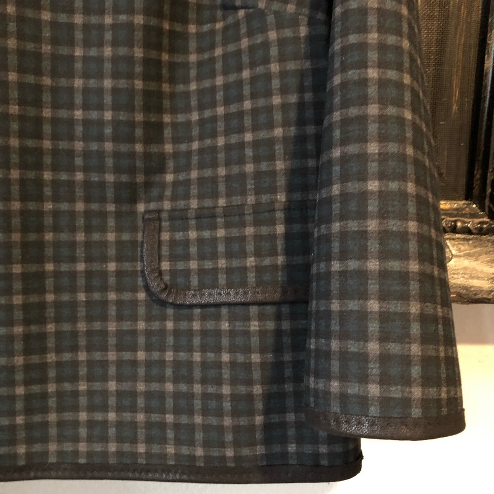 Plaid with leather trim boxy top - Picture 2 of 3